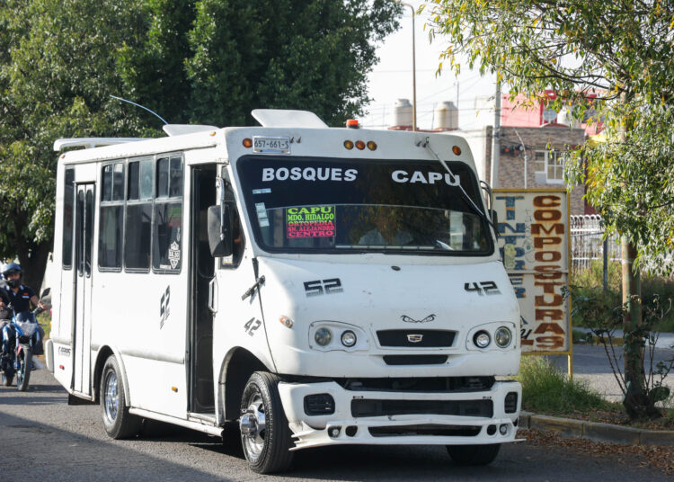 Ruta 52 de transporte amplio derrotero sin autorización