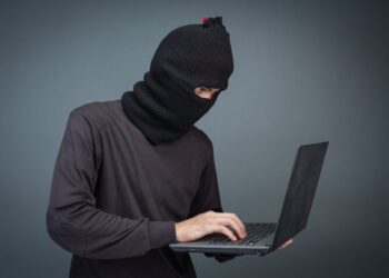 Proponen castigar hasta con 10 años de cárcel robo de identidad digital