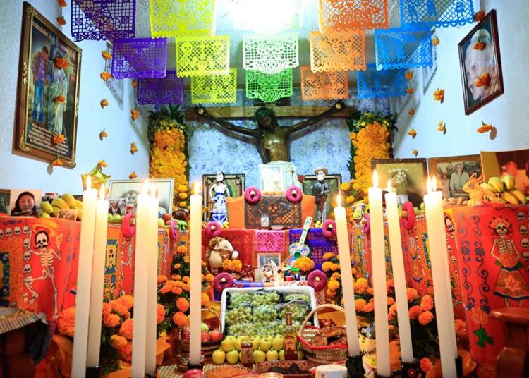 Mixquic, el pueblo donde tradición y turismo se unen por el Día de Muertos