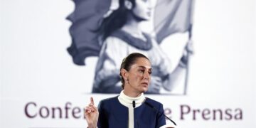 Sheinbaum dijo que el G20 apoyó propuesta de redirigir el 1 % del gasto a reforestación.