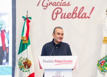 Más de un millón 943 mil alumnos fueron beneficiados con uniformes escolares