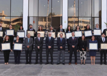 Reconoce UAG logros académicos de sus profesores