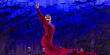 Una bailadora de flamenco… japonesa