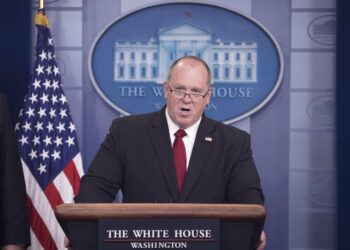 Trump elige a ‘zar de la frontera’ para política de deportación de inmigrantes