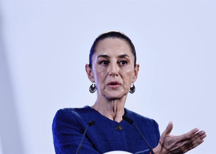 Sheinbaum se compromete a que mujeres indígenas estén «en el centro»