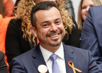 Armenta nombra a García Parra coordinador del gabinete