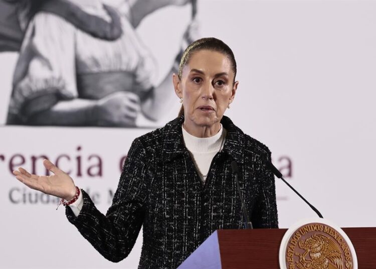Sheinbaum promulga reformas de género: «las mujeres ya estamos en la Constitución»