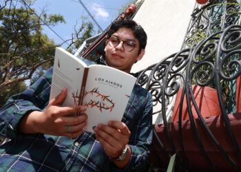 ‘Los Ajados’ de Marcos Medrano: Un canto a los excluidos de la sociedad