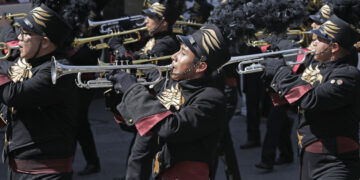 Evita contratiempos por el desfile del 20 de noviembre 