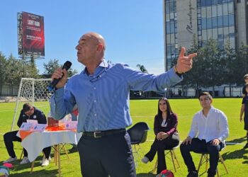 Universidad del Deporte inicia actividades con ‘el Chelís’ al frente