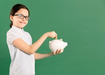 Implementarán proyecto piloto para impartir matemáticas financieras en primarias