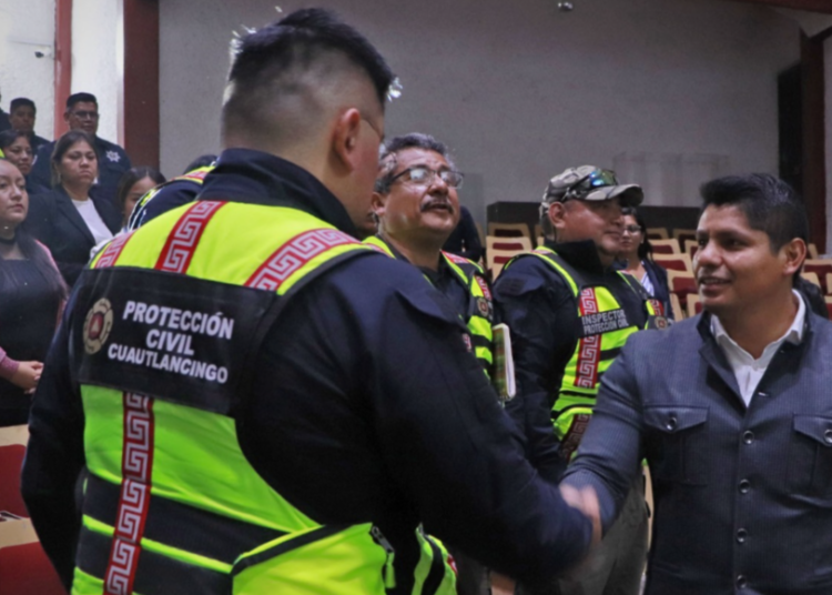 Elementos de la SSC de Cuautlancingo reciben capacitación en violencia de género