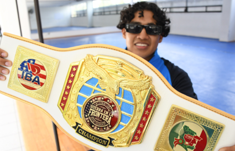 Estudiante BUAP gana campeonato internacional de box