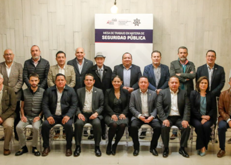 Lupita Cuautle encabeza mesa de trabajo en seguridad con cámaras empresariales