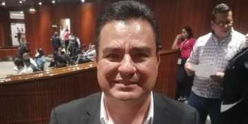 Alcalde de Xicotepec acude a la Cámara para presentar proyectos por 380 millones