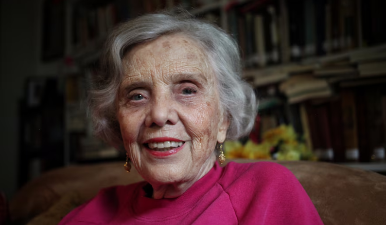 Gobierno estatal entregará medalla Carmen Serdán a Elena Poniatowska