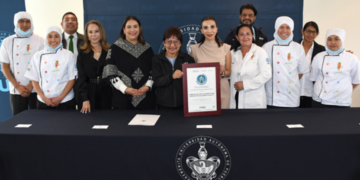 Turismo entrega Distintivo “H” al comedor del Círculo Infantil de la BUAP