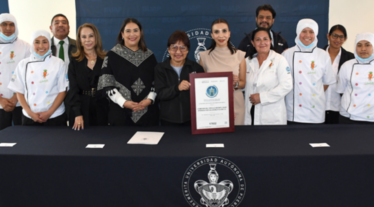 Turismo entrega Distintivo “H” al comedor del Círculo Infantil de la BUAP