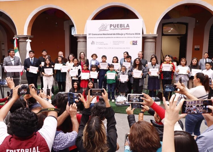 Gobierno de Puebla reconoce talento de niños y jóvenes artistas