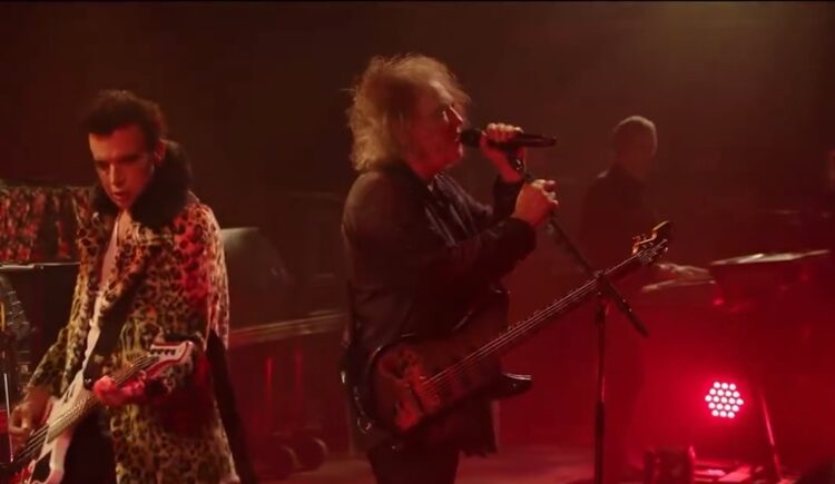 The Cure vuelve a los escenarios con show impecable de 3 horas