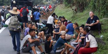 Caravana migrante sale del sur de México pese a las declaraciones de Trump y Sheinbaum
