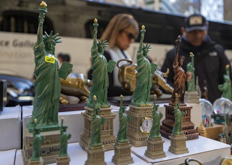 Nueva York se prepara para despedir el año por todo lo alto, pese a previsiones de lluvia