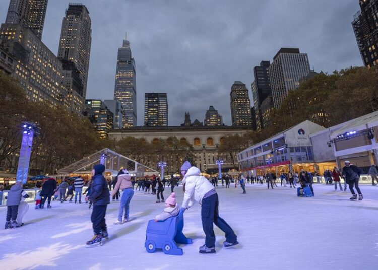Nueva York se tiñe de colores, brillo y esplendor para las festividades navideñas en 2024