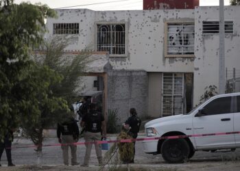 Investigan el asesinato de una pareja estadounidense en el oeste de México