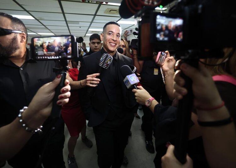 Esposa y cuñada de Daddy Yankee podrían ir a la cárcel por desacato
