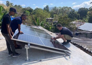 Tres apagones y un decreto propulsan el despegue de la energía solar en Cuba