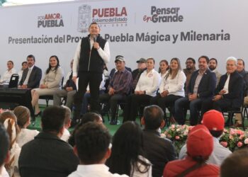 Alejandro Armenta anuncia ampliación del Hospital Integral en Acatzingo