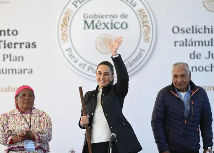 Presidenta Claudia Sheinbaum reconoce y restituye tierras a comunidades Rarámuris de la sierra Tarahumara en Chihuahua