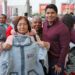 Entrega Omar Muñoz chamarras con el programa «Apapachos al Corazón»