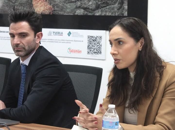 Rebeca Bañuelos y Abdalá aterrizan Plan Nacional de Vivienda para Puebla