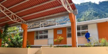 Entrega de obras en Huitzilan de Serdán
