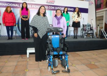 Lupita Cuautle refuerza atención a personas con discapacidad en San Andrés Cholula