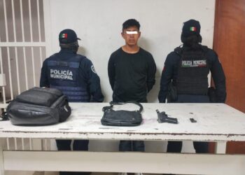 Policía de Cuautlancingo detiene en flagrancia a un asaltante