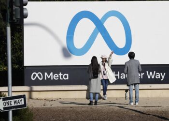 Facebook, Instagram y Whatsapp sufren una caída mundial en sus servicios