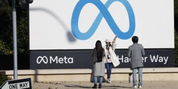 Facebook, Instagram y Whatsapp sufren una caída mundial en sus servicios
