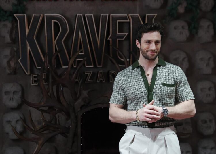 Aaron Taylor-Johnson cautiva a sus seguidores mexicanos con ‘Kraven, el cazador’