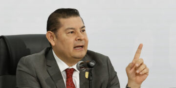 Alejandro Armenta anuncia obras en Tehuacán