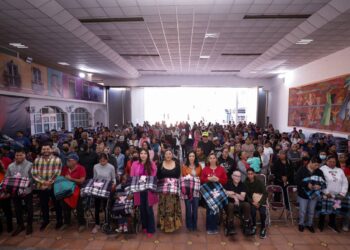 Gobierno de San Andrés Cholula entrega mil 500 cobertores
