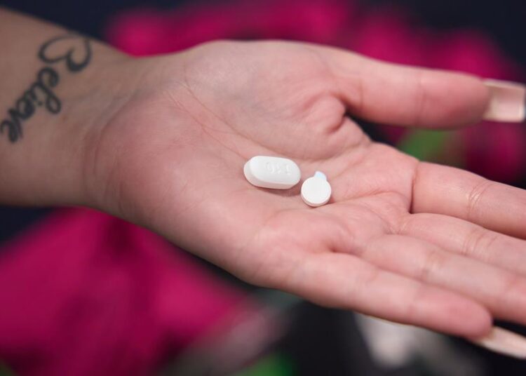 Texas demanda a médica de Nueva York por recetar y enviar píldoras abortivas a residente