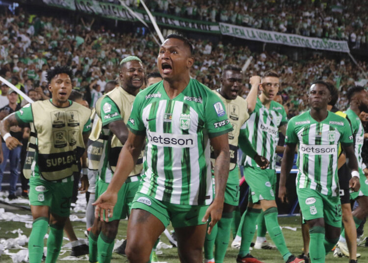 Atlético Nacional, del mexicano Juárez, gana la liga colombiana