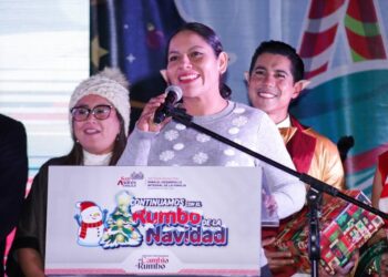 Lupita Cuautle inicia programa Continuamos con el Rumbo de la Navidad
