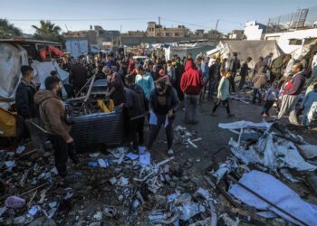 Fuego israelí deja al menos 46 gazatíes muertos y más de un centenar de heridos