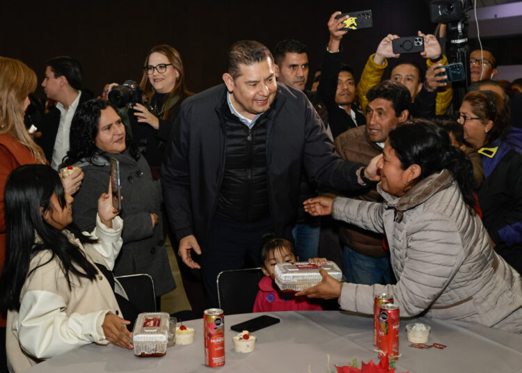 Alcanzar la felicidad y reforzar el amor al prójimo objetivo de actos como la Cena de Navidad masiva: Alejandro Armenta