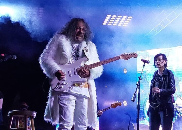 Fallece Javier Bátiz, precursor del rock mexicano