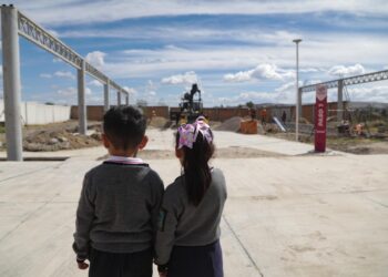 Pepe Chedraui supervisa obras educativas al sur de la capital