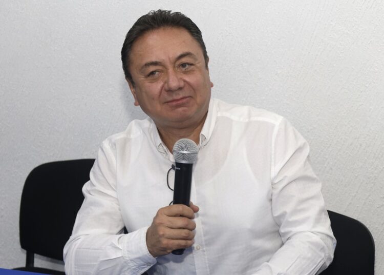 Felipe Velázquez promete designación de candidatos transparente e incluyente